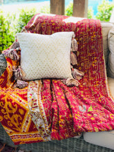 Load image into Gallery viewer, Large Vintage Kantha Shag Throw